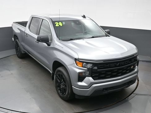 Used 2024 Chevrolet Silverado 1500 Custom AWD/4WD image 38