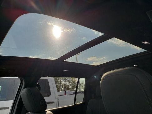 New 2026 Chevrolet Traverse High Country w/ LPO, Floor Liner Package image 25