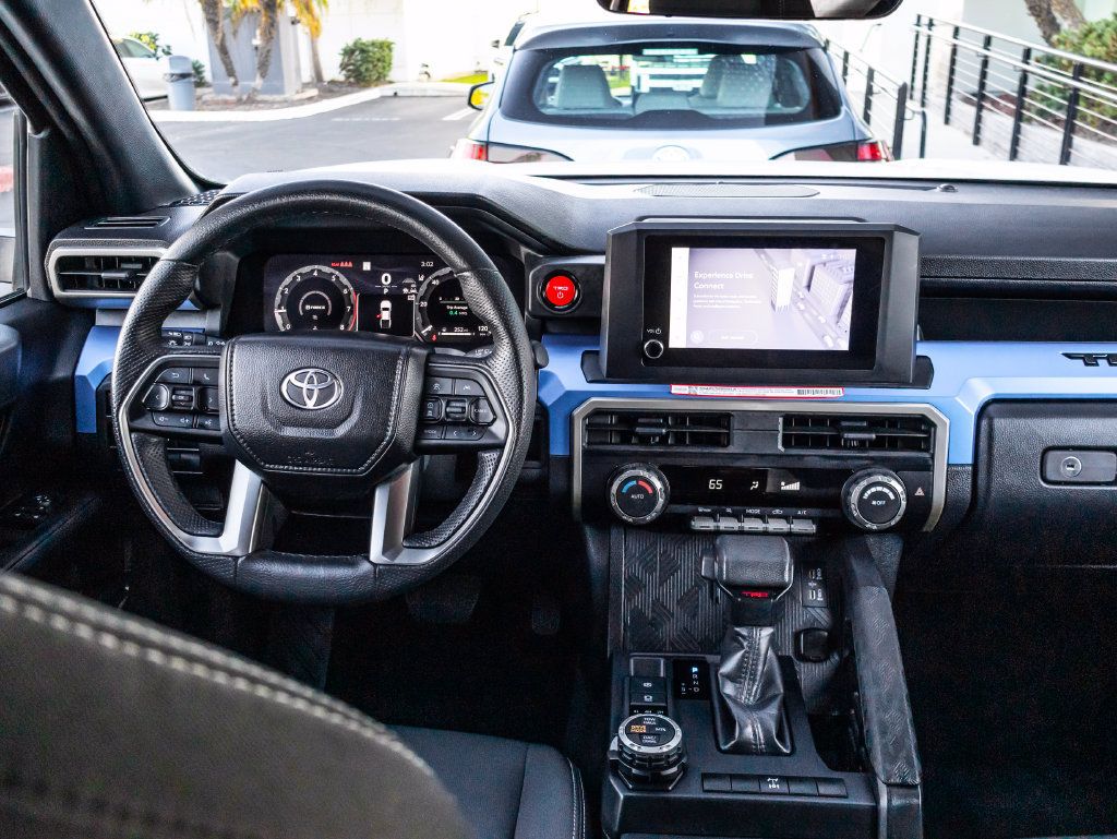 Used 2025 Toyota Tacoma TRD Off-Road AWD/4WD image 24