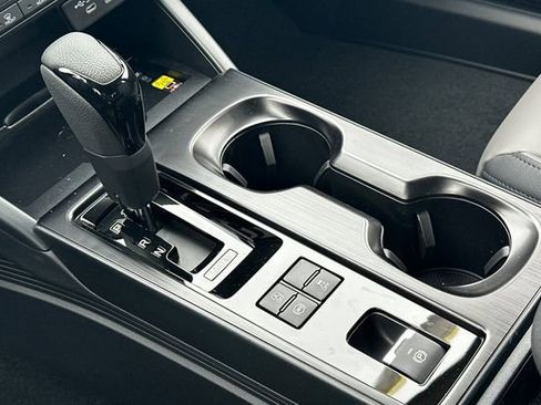 New 2026 Subaru Outback Premium image 19