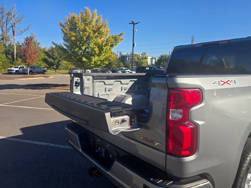 New 2026 Chevrolet Silverado 1500 RST AWD/4WD image 7