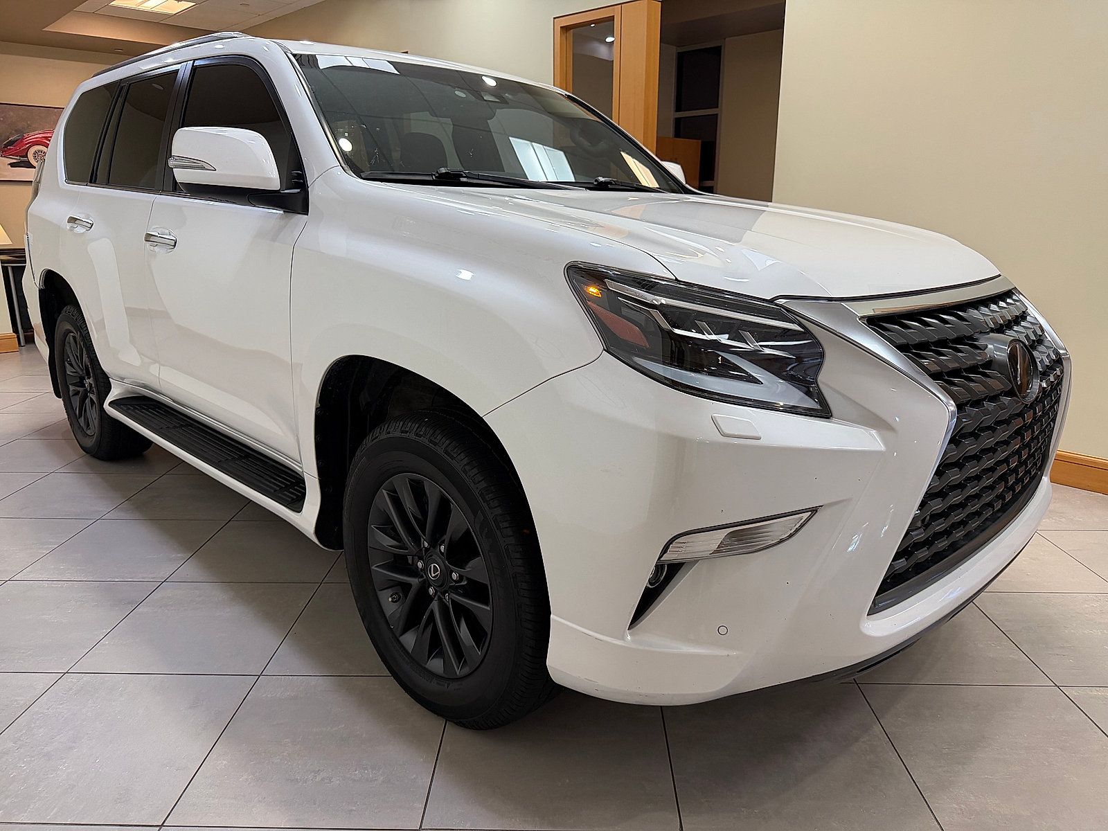Used 2021 Lexus GX 460 Premium AWD/4WD image 3
