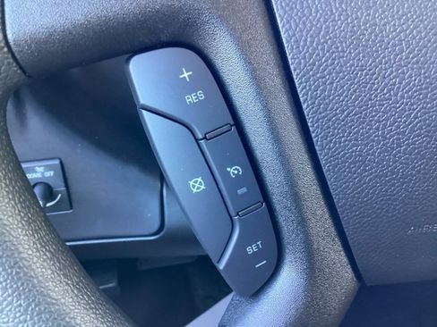 New 2025 Chevrolet Express 2500 w/ Driver Convenience Package image 26