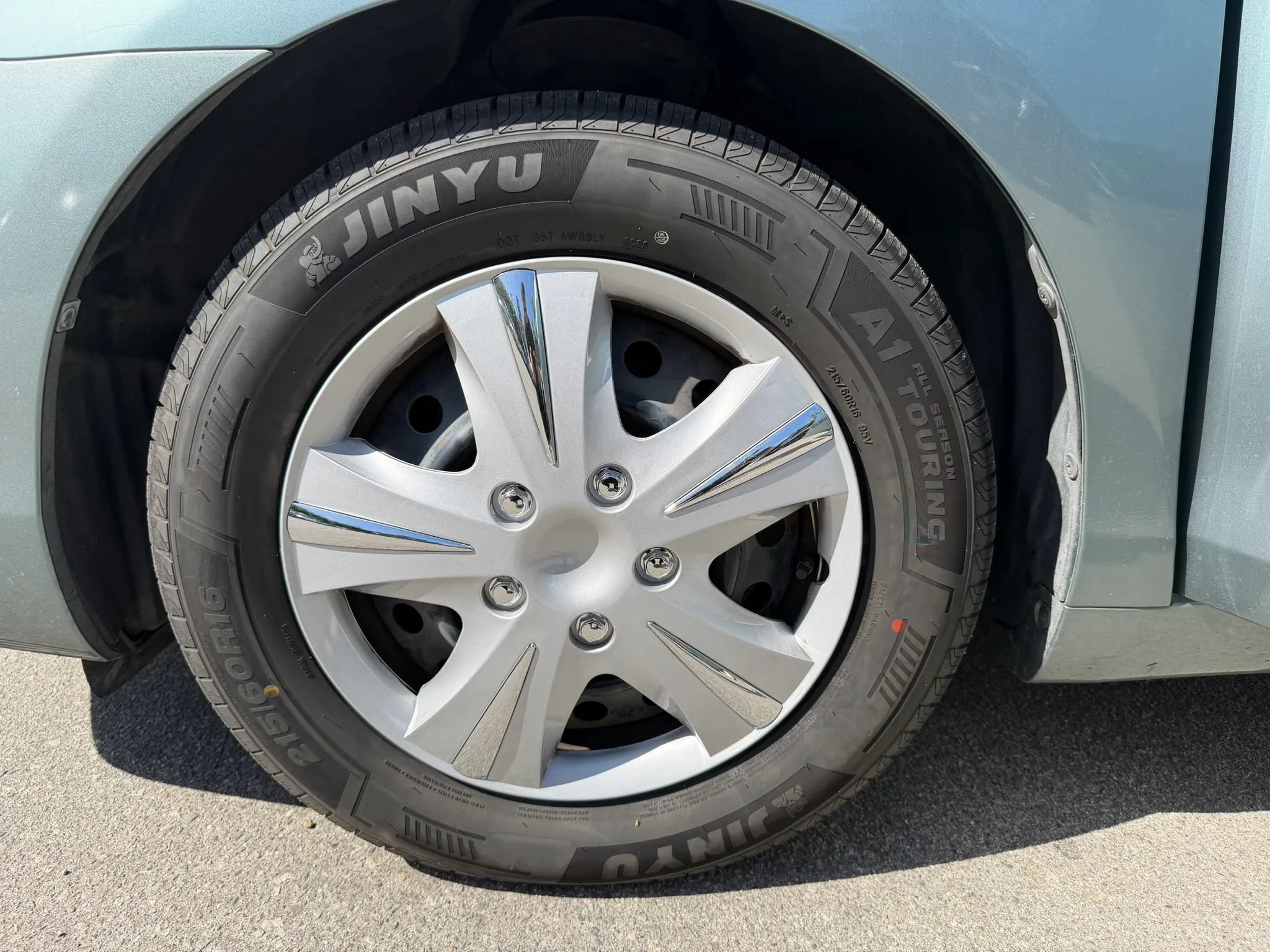 Used 2011 Toyota Camry LE FWD image 61