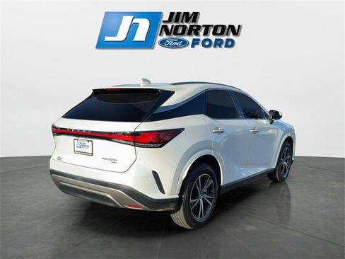 Used 2023 Lexus RX 350h image 3