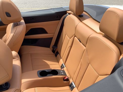 Certified 2024 BMW 430i Convertible w/ Convenience Package RWD image 29