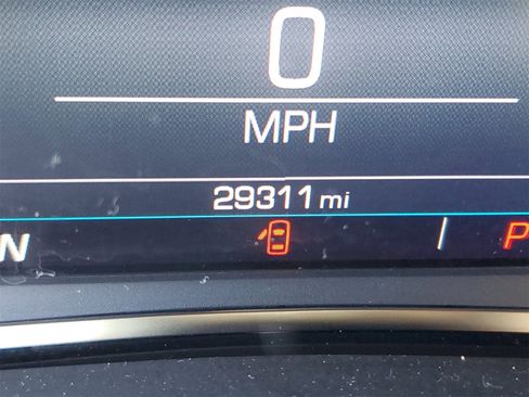 Used 2024 GMC Terrain SLE image 14