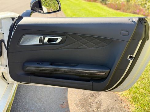 Used 2020 Mercedes-Benz AMG GT R image 24