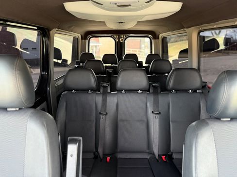 Used 2015 Mercedes-Benz Sprinter 2500 image 15