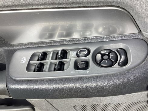 Used 2007 Dodge Ram 1500 Truck SLT image 25