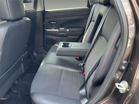 Used 2022 Mitsubishi Outlander Sport SE FWD image 21