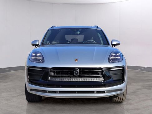 New 2026 Porsche Macan image 12
