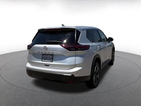 Used 2025 Nissan Rogue SV FWD image 14