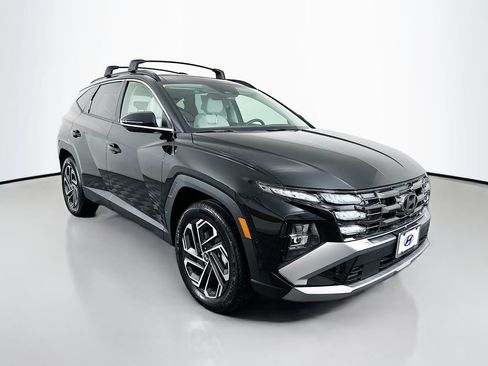 New 2026 Hyundai Tucson Limited AWD/4WD image 3