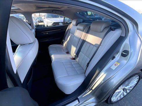 Used 2016 Lexus ES 350 image 28