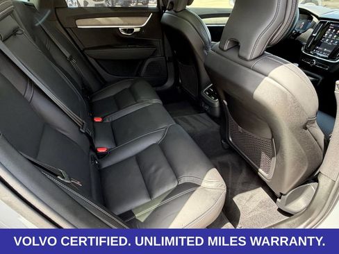 Certified 2025 Volvo V90 B6 Cross Country Ultra AWD/4WD image 31