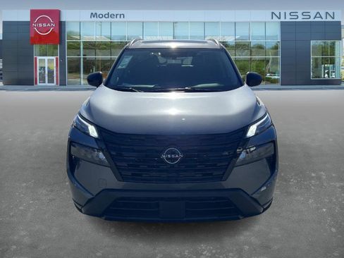 New 2026 Nissan Rogue SV image 2