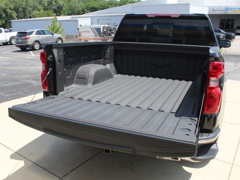 New 2026 Chevrolet Silverado 1500 LT AWD/4WD image 17