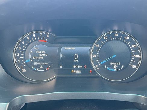 Used 2017 Ford Explorer Platinum image 15