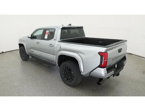 New 2026 Toyota Tacoma SR5 AWD/4WD image 5