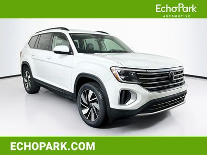 Used 2025 Volkswagen Atlas SE