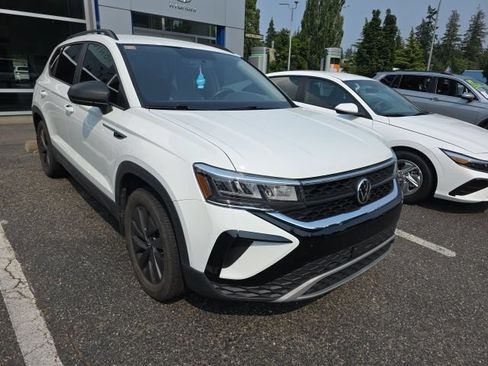 Used 2022 Volkswagen Taos S AWD/4WD image 7