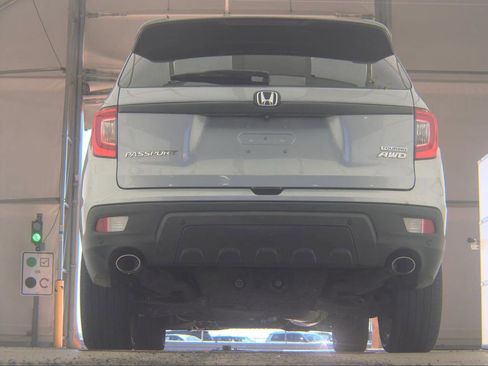 Used 2019 Honda Passport Touring image 11
