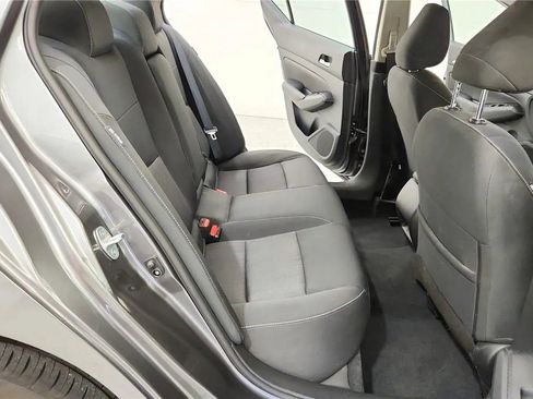 Used 2022 Nissan Altima 2.5 SV AWD/4WD image 37
