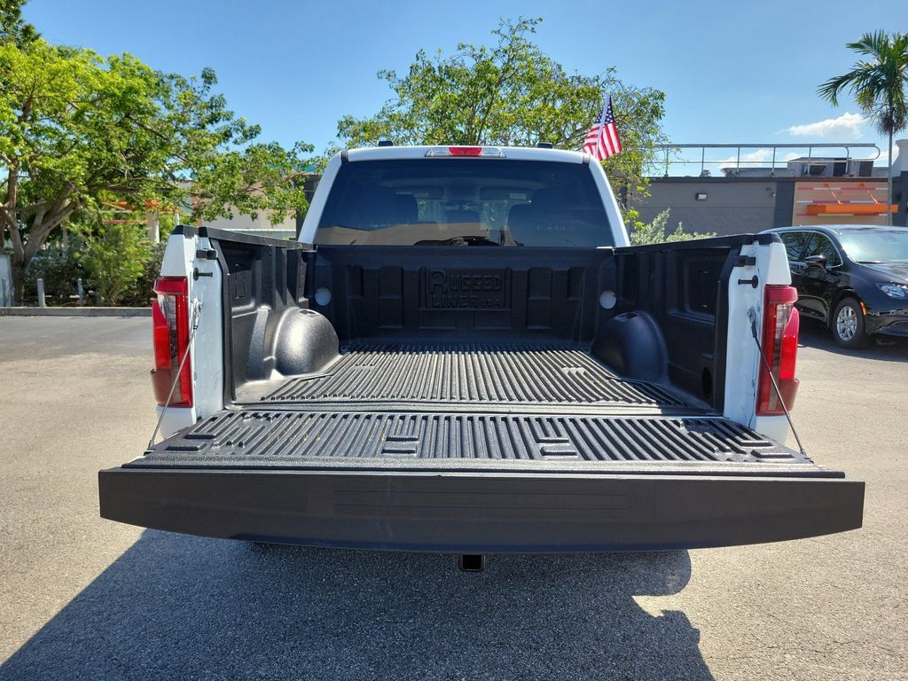 Used 2025 Ford F150 XLT w/ Equipment Group 301A Standard RWD image 7
