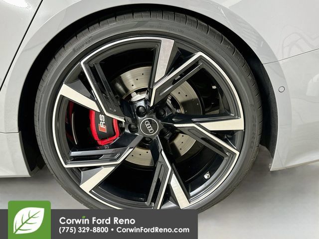 Used 2023 Audi RS 6 w/ Executive Package AWD/4WD image 28