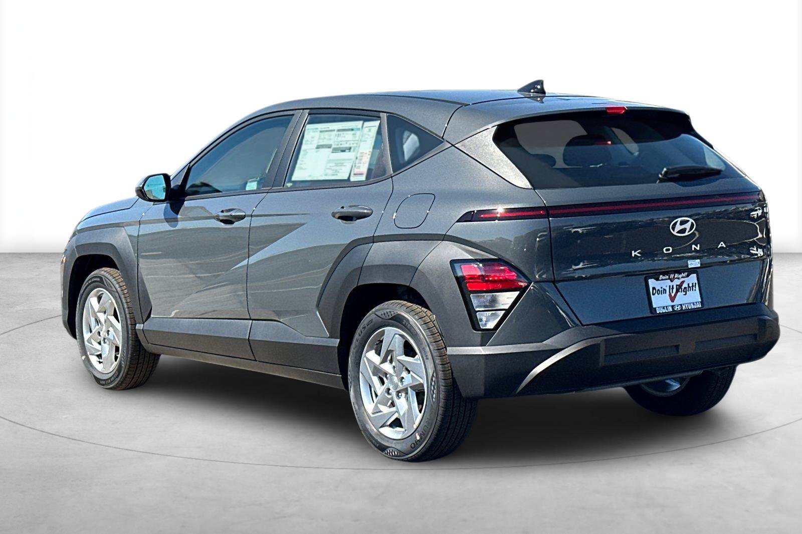 Used 2026 Hyundai Kona SE FWD image 4