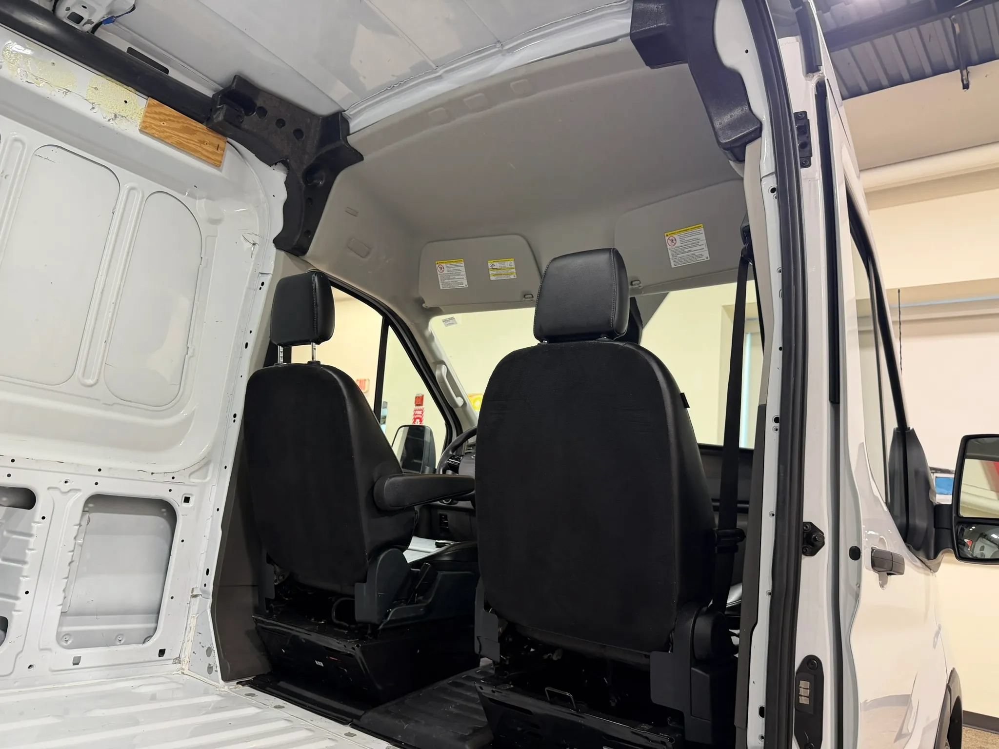 Used 2023 Ford Transit 350 Medium Roof AWD image 36