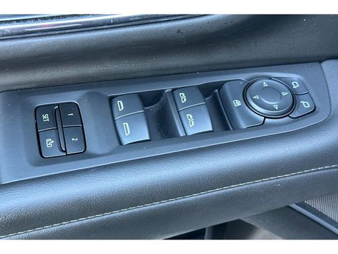 Used 2024 Chevrolet Tahoe LT image 12