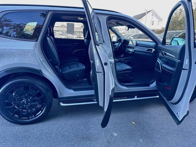 Certified 2022 Kia Telluride EX w/ EX Premium Package AWD/4WD image 36