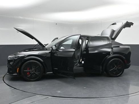 Used 2025 Ford Mustang Mach-E GT AWD/4WD image 55