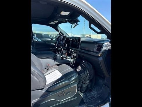 Used 2025 Ford F250 Platinum w/ FX4 Off-Road Package AWD/4WD image 12