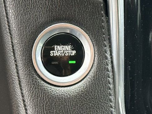 Certified 2017 Cadillac Escalade ESV Premium Luxury RWD image 25
