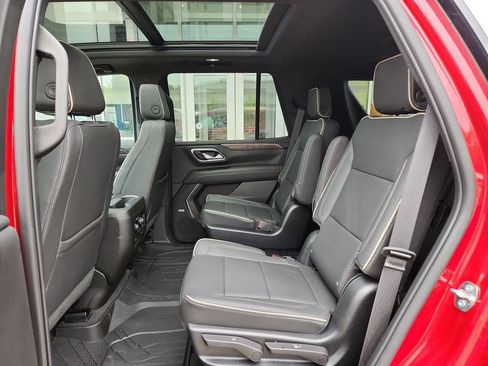 Used 2023 Chevrolet Tahoe Premier AWD/4WD image 26