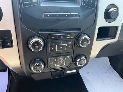 Used 2014 Ford F150 XLT w/ Equipment Group 302A Luxury AWD/4WD image 21