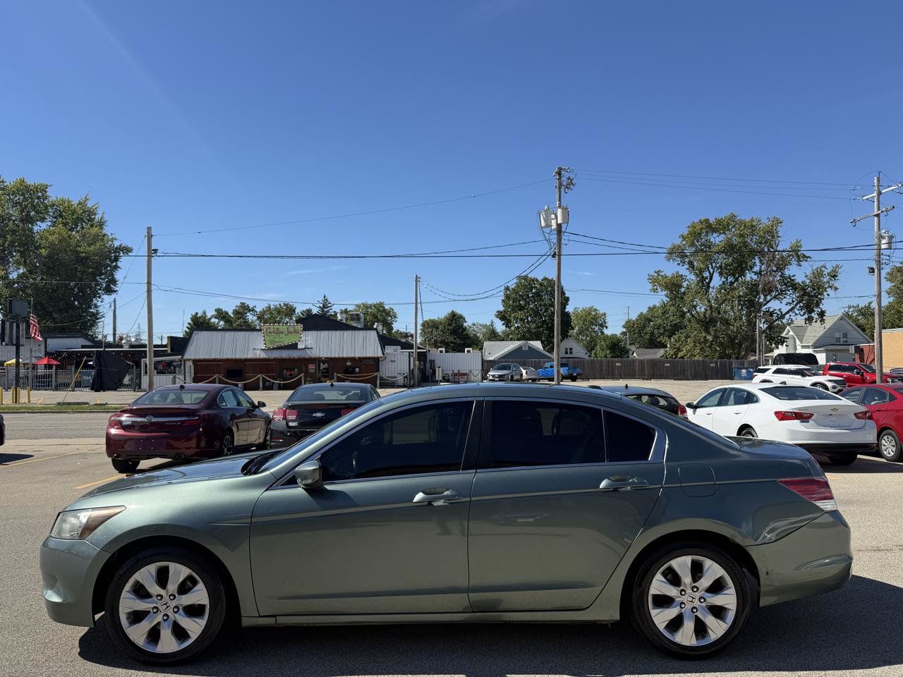 Used 2010 Honda Accord EX-L image 2