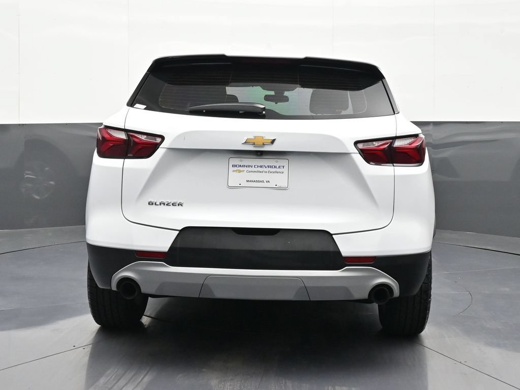 Used 2019 Chevrolet Blazer L FWD image 4