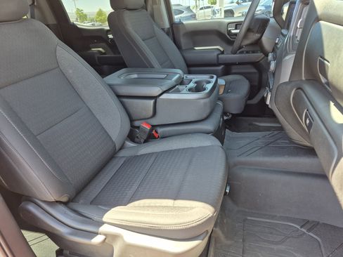 Used 2022 Chevrolet Silverado 1500 Custom AWD/4WD image 23