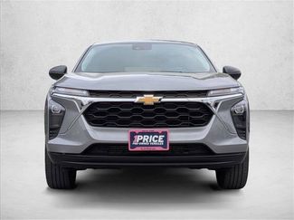 Used 2024 Chevrolet Trax LS w/ Driver Confidence Package video 2