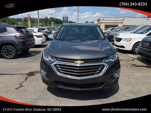 Used 2020 Chevrolet Equinox LS w/ LS Convenience Package FWD image 8
