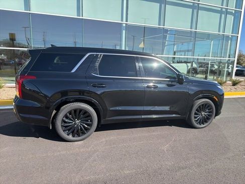 Used 2024 Hyundai Palisade Calligraphy image 13