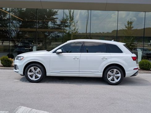 Used 2023 Audi Q7 2.0T Premium w/ Convenience Package AWD/4WD image 2