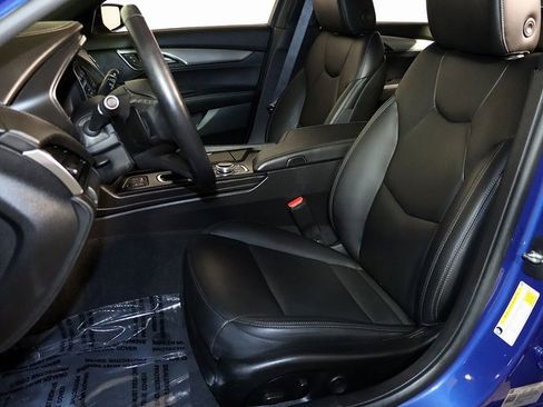 Used 2023 Cadillac CT5 Luxury w/ Cold Weather Package image 4