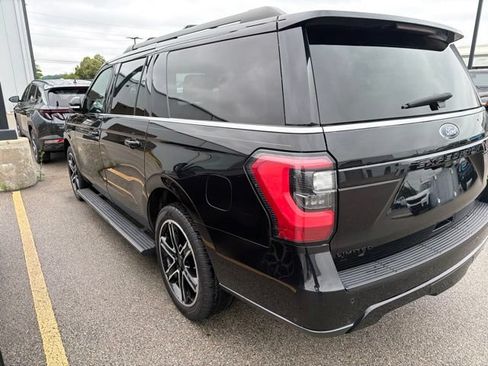 Used 2019 Ford Expedition Max Limited w/ Equipment Group 303A AWD/4WD image 6
