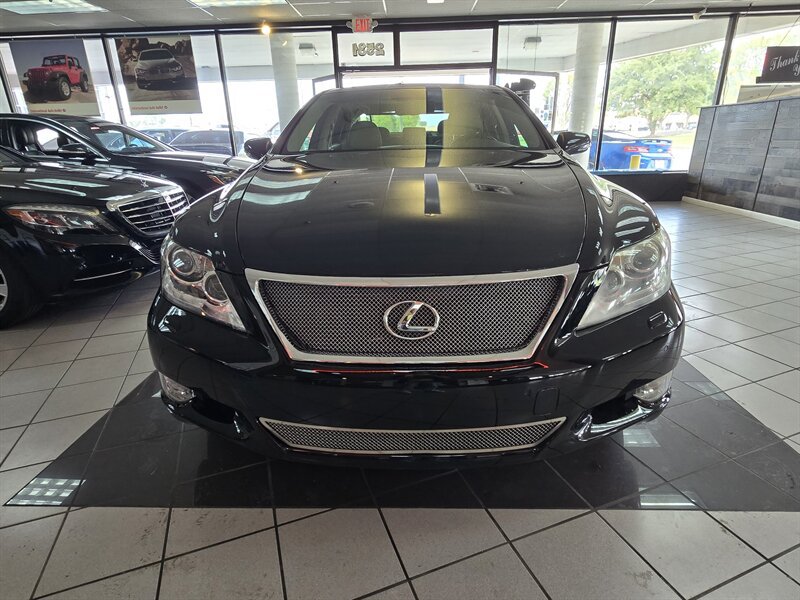 Used 2011 Lexus LS 460 L w/ Luxury Pkg AWD/4WD image 2