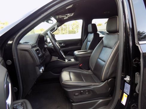 Used 2024 GMC Yukon XL SLT image 22